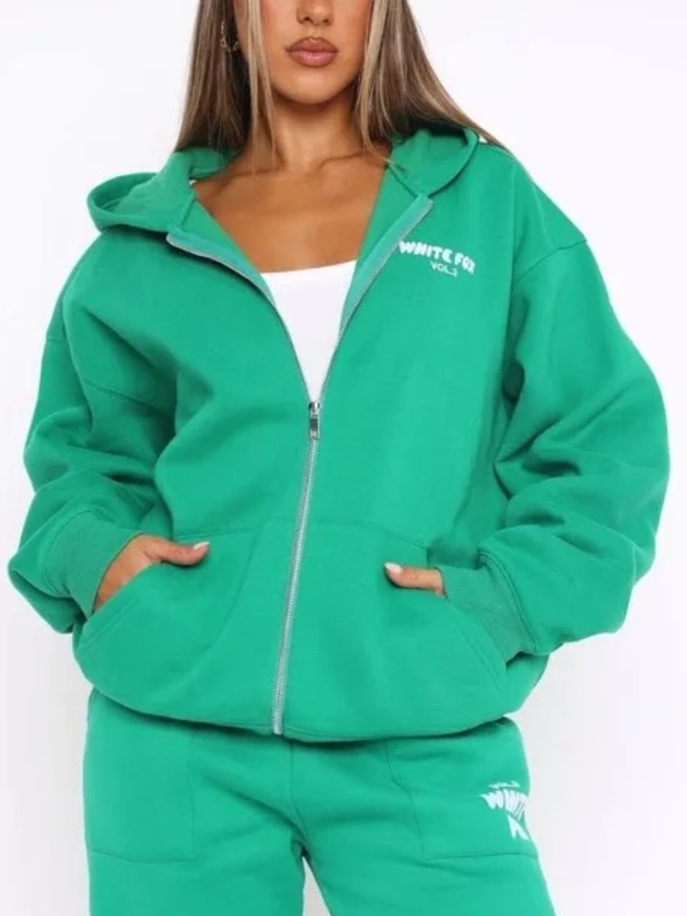 SOLD OUT ONLINE! White Fox Offstage Zip Front Hoodie in Amazon size M/L $80